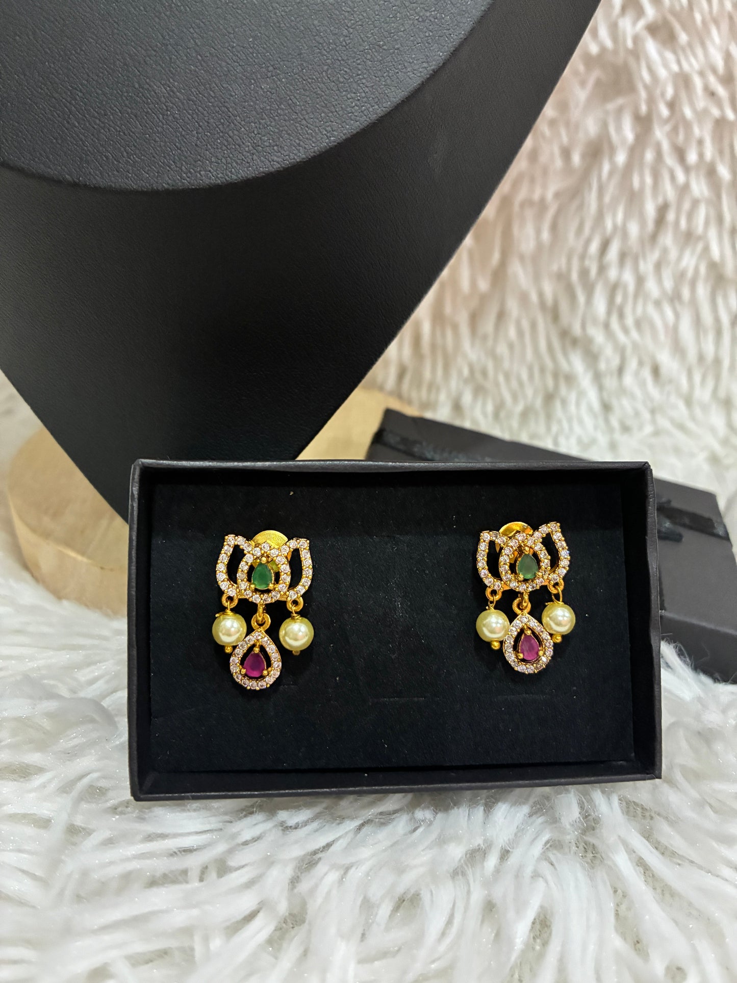 Micro Gold Plated Nanu with Lotus Pendant with Earrings Made4Madams