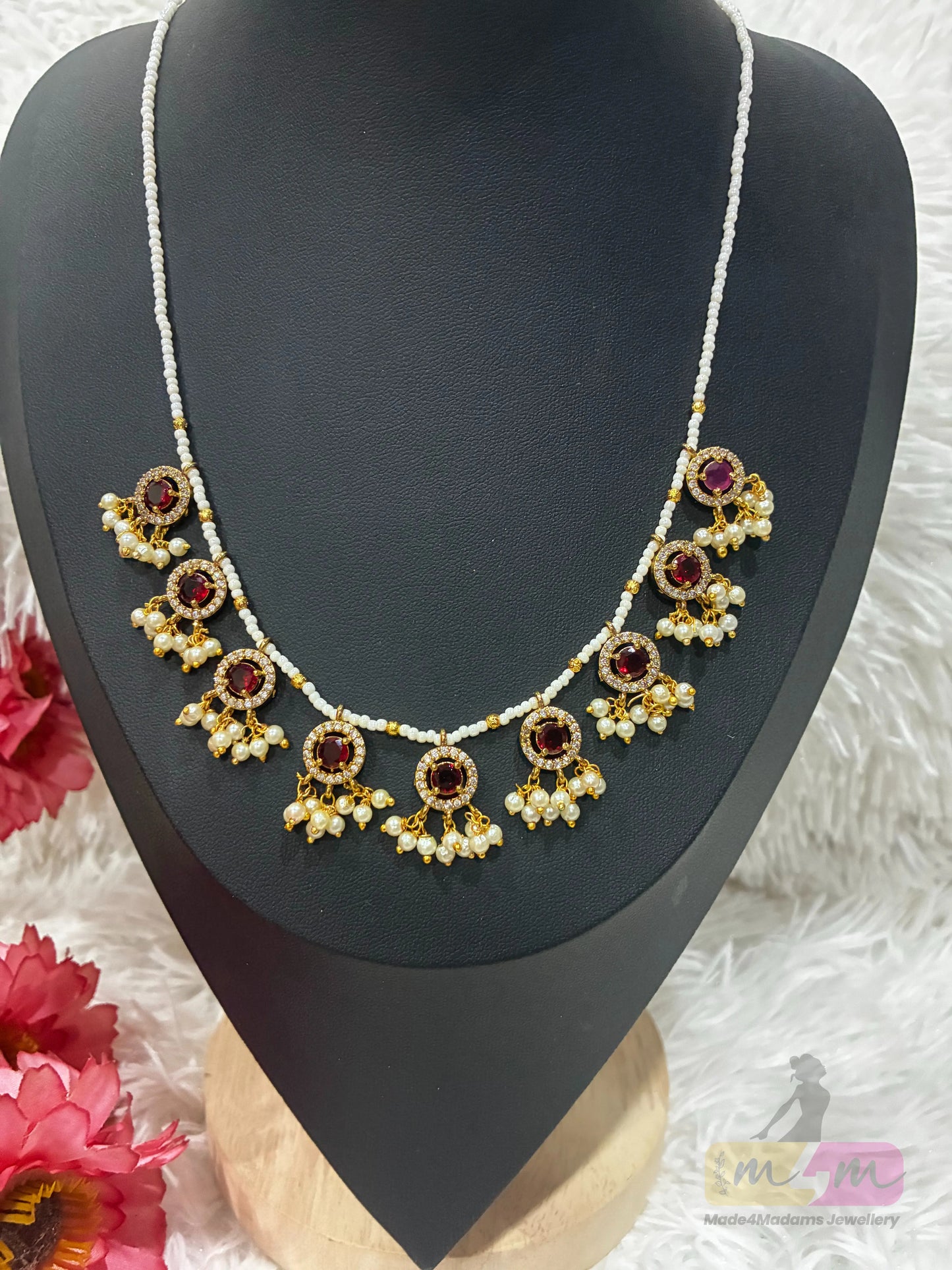 Elegant beaded short necklace Made4madams