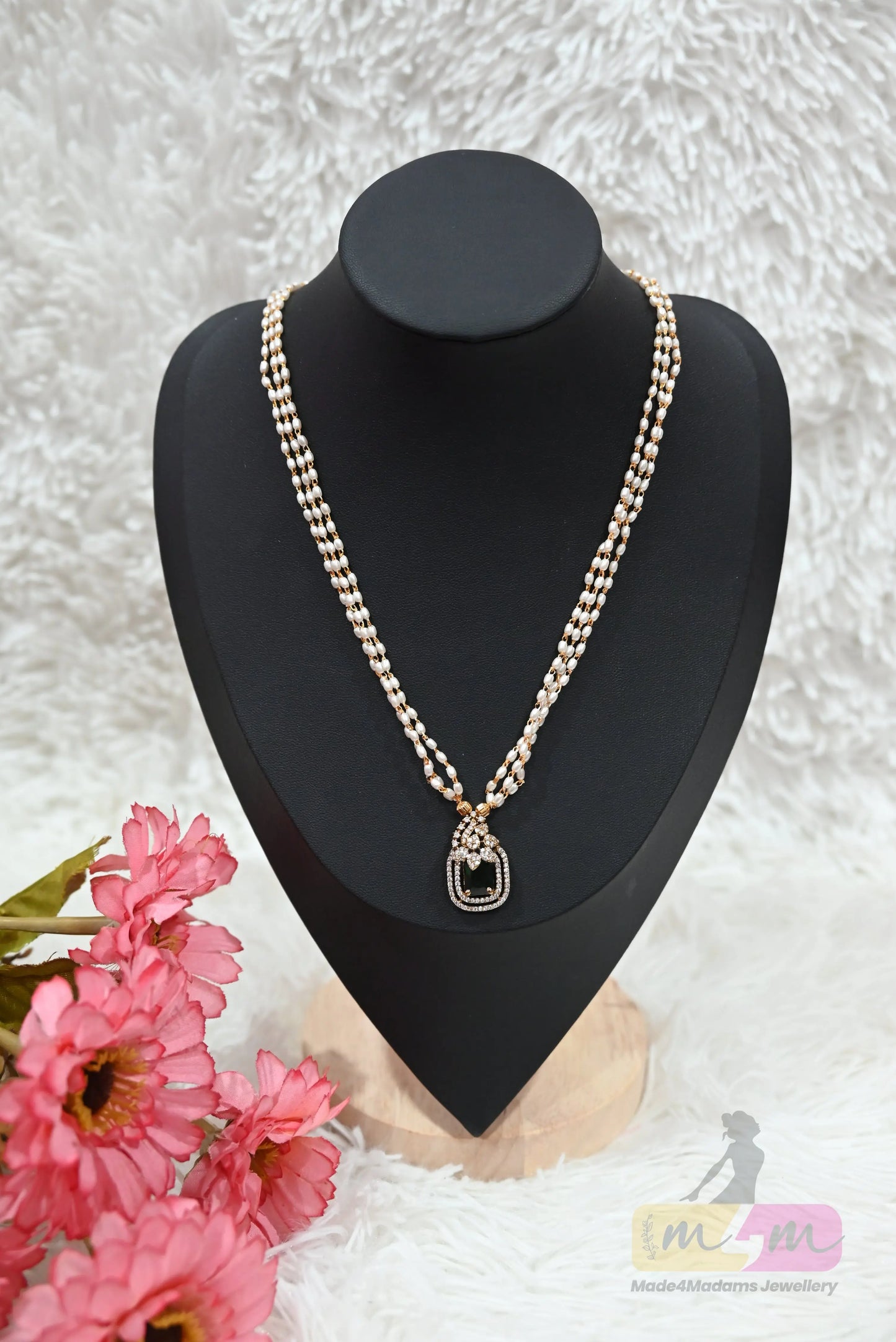 Double-Strand white rice Beads short Necklace with Crystal Pendant Made4Madams