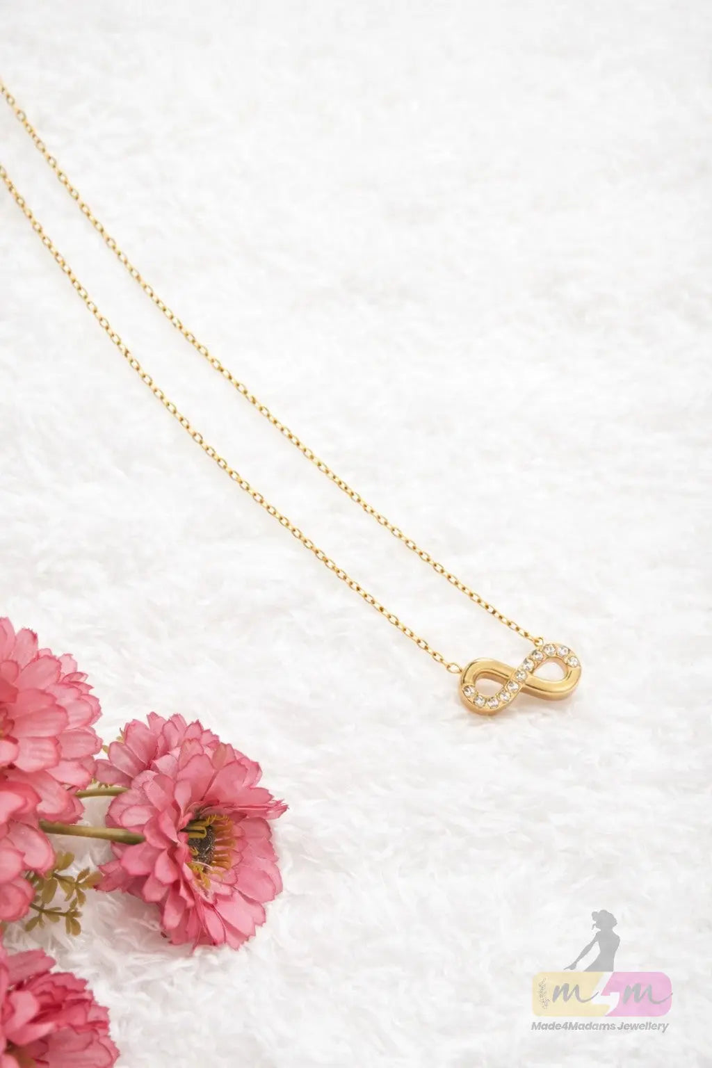 18K Gold Plated Infinity Simple Style | Waterproof | Non Tarnish Pendant Chain Made4Madams