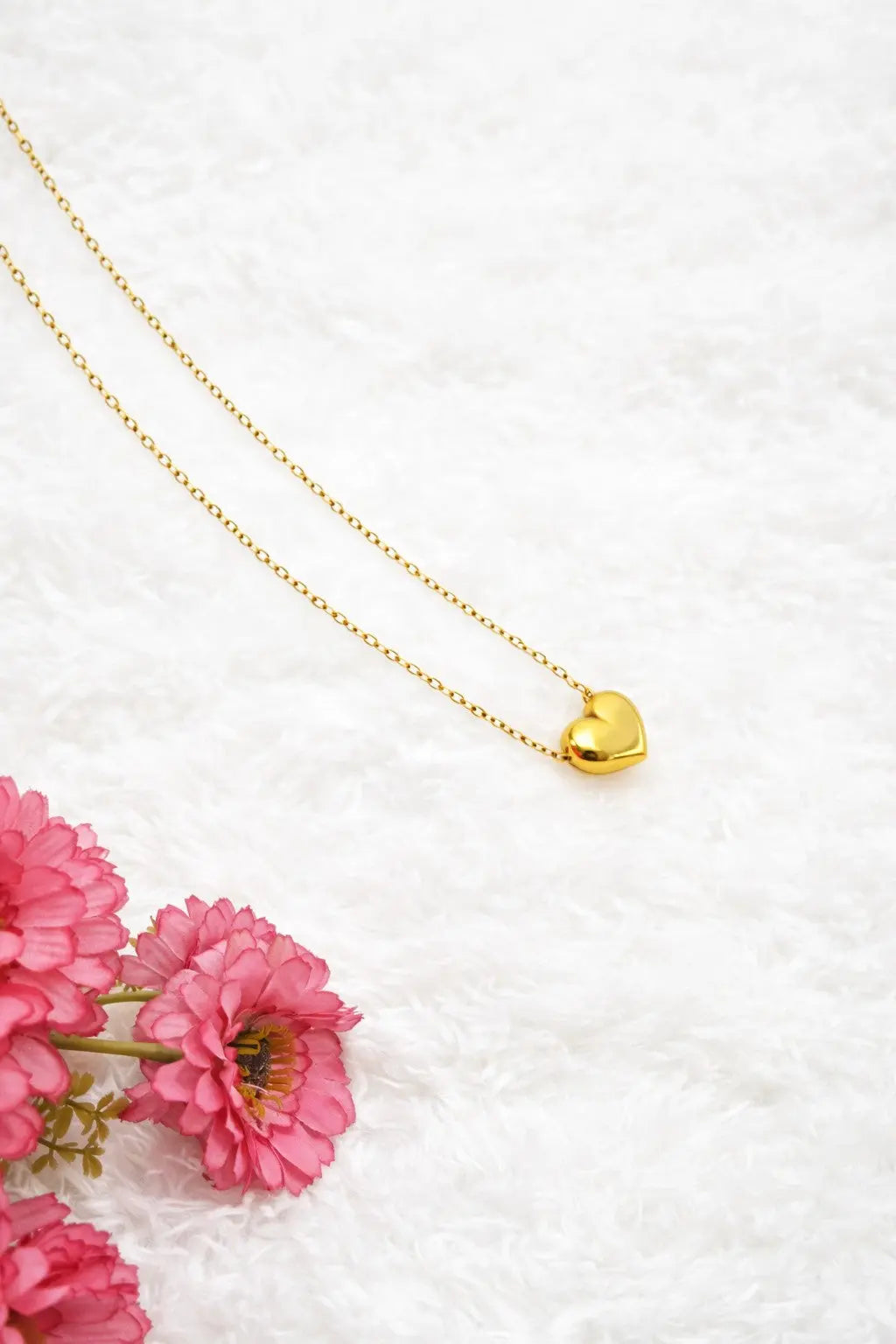 18K Gold Plated Heart-Shaped Chain Necklace Made4Madams