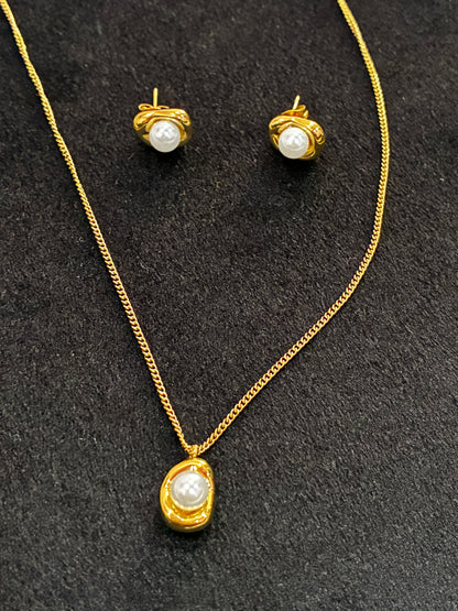 18K Gold Plated 304 Stainless Steel Plastic Pea Style with Earrings Necklace Set