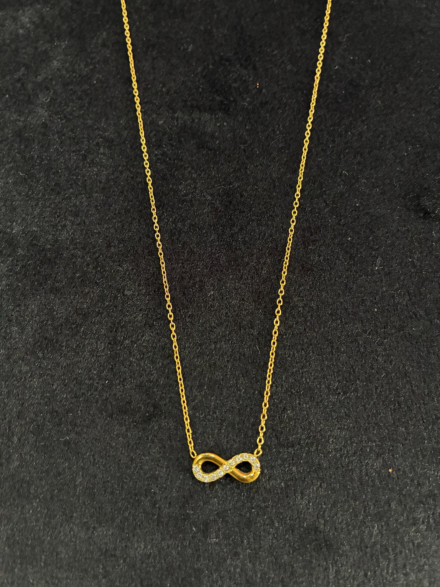18K Gold Plated Infinity Simple Style | Waterproof | Non Tarnish Pendant Chain Made4Madams