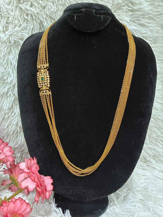 Traditional Elegant Pendent Chandhraharam