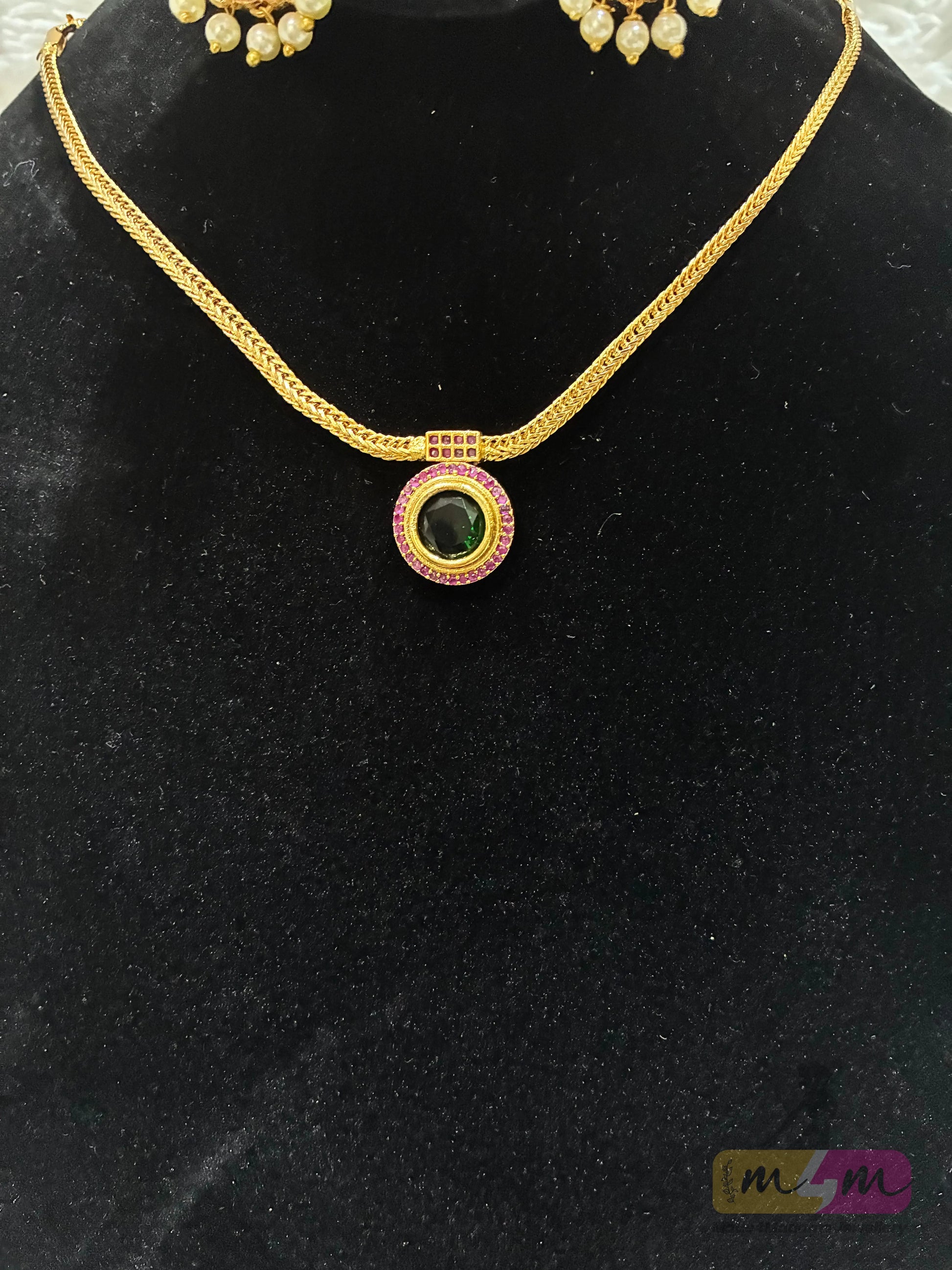 Nanu Necklace with Butta Earrings Made4Madams