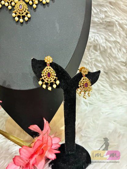 Antique gold-plated guttapusalu necklace and earrings set with kemp stones and pearls Made4Madams