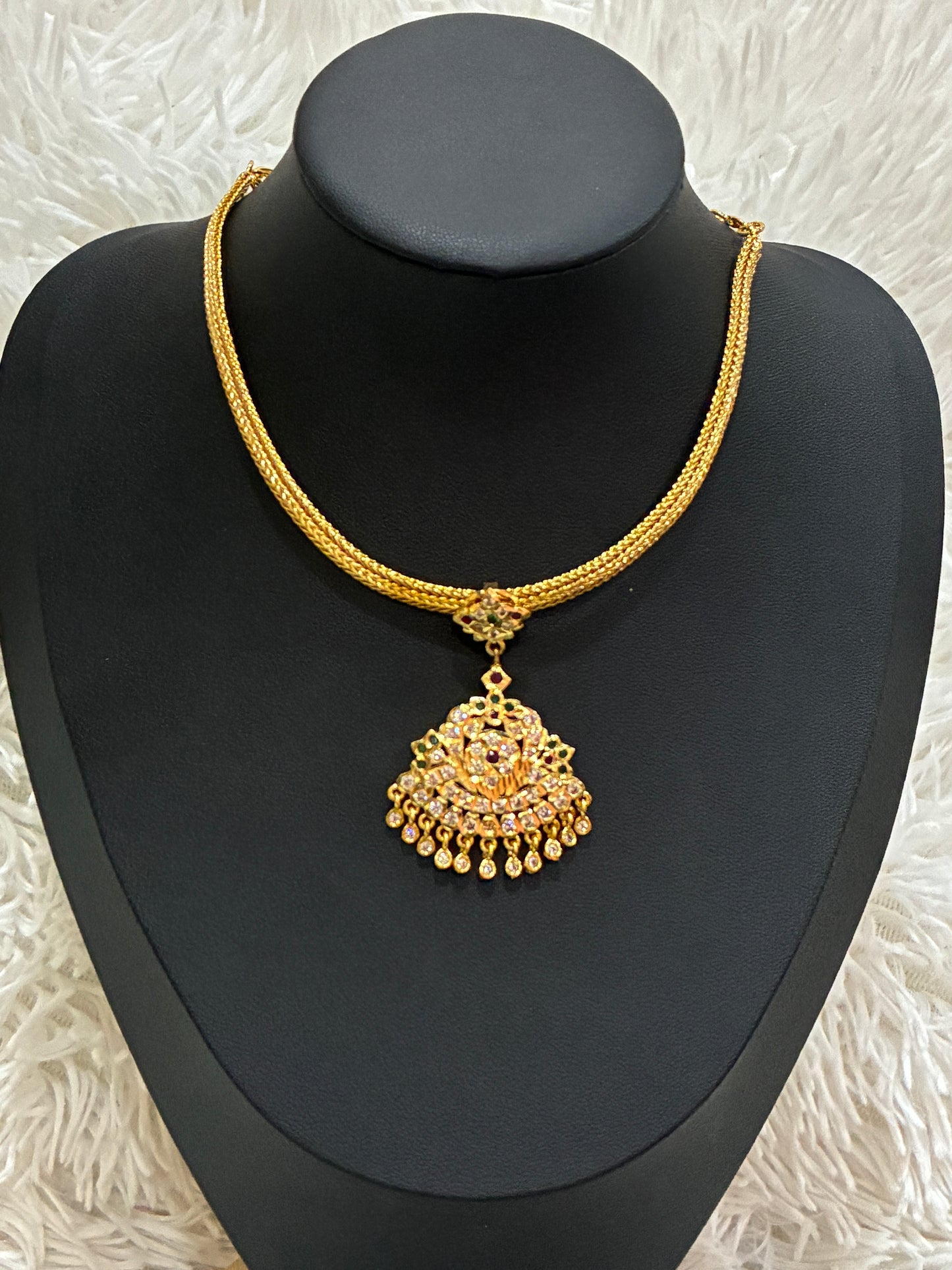 Traditional Micro Gold Plated Nanu with Swan Motif Pendent