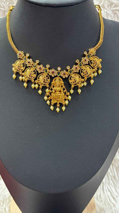 Lakshmi Motif Beautiful Nanu Necklace Set
