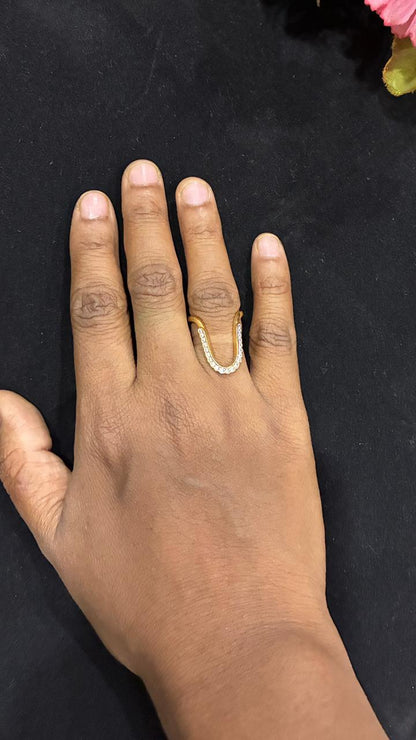 Vanki rings adorned with small stones