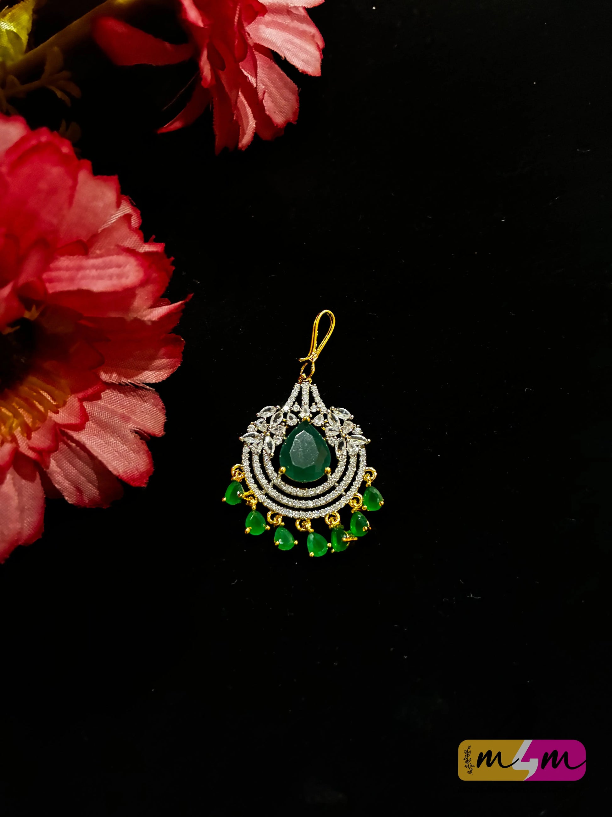 Sparkle Diamond alike short Maangtikka Made4Madams