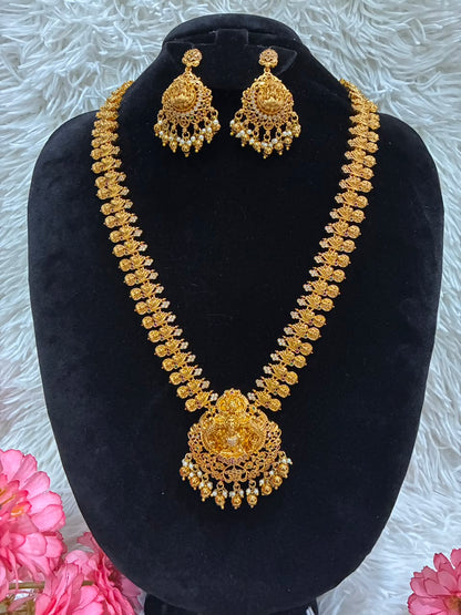 Lakshmi temple jewellery set includes a long necklace with earrings