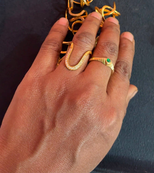 Panchaloha Vanki Ring-Adjustable with White Stones