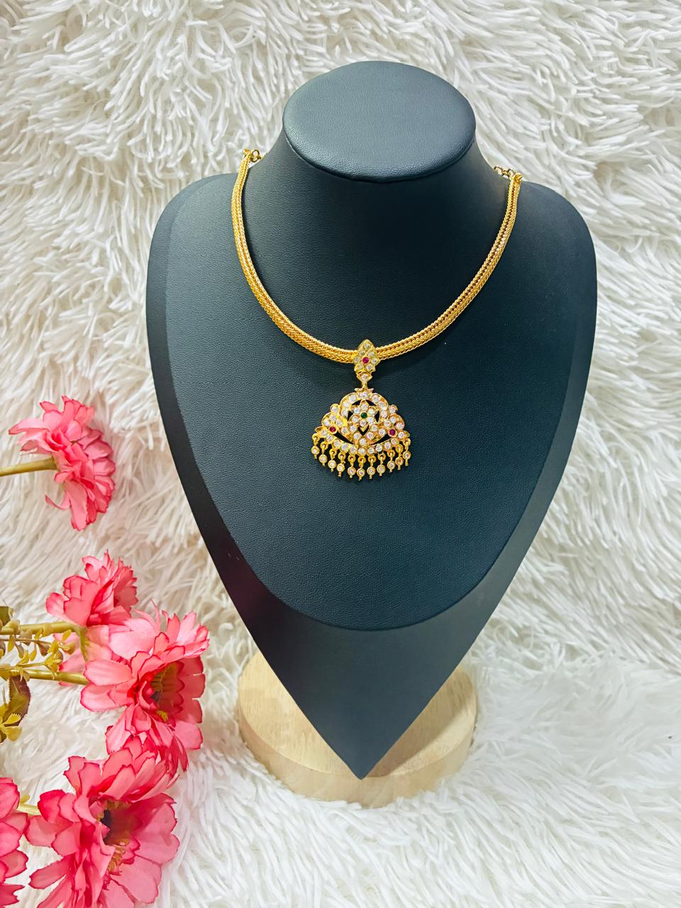 Traditional Micro Gold Plated Nanu with star design