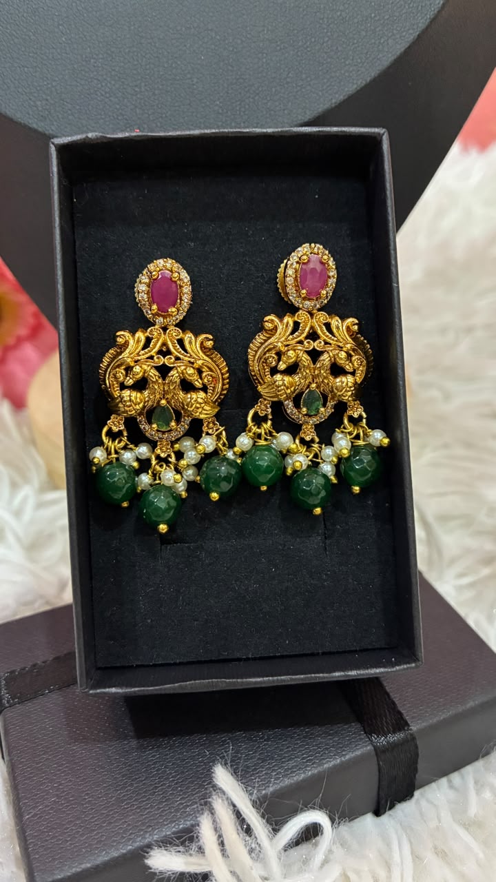 Gold-plated Peacock Motif short necklace set