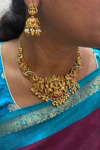 Gold-plated temple style Lakshmi motif Nakshi necklace set