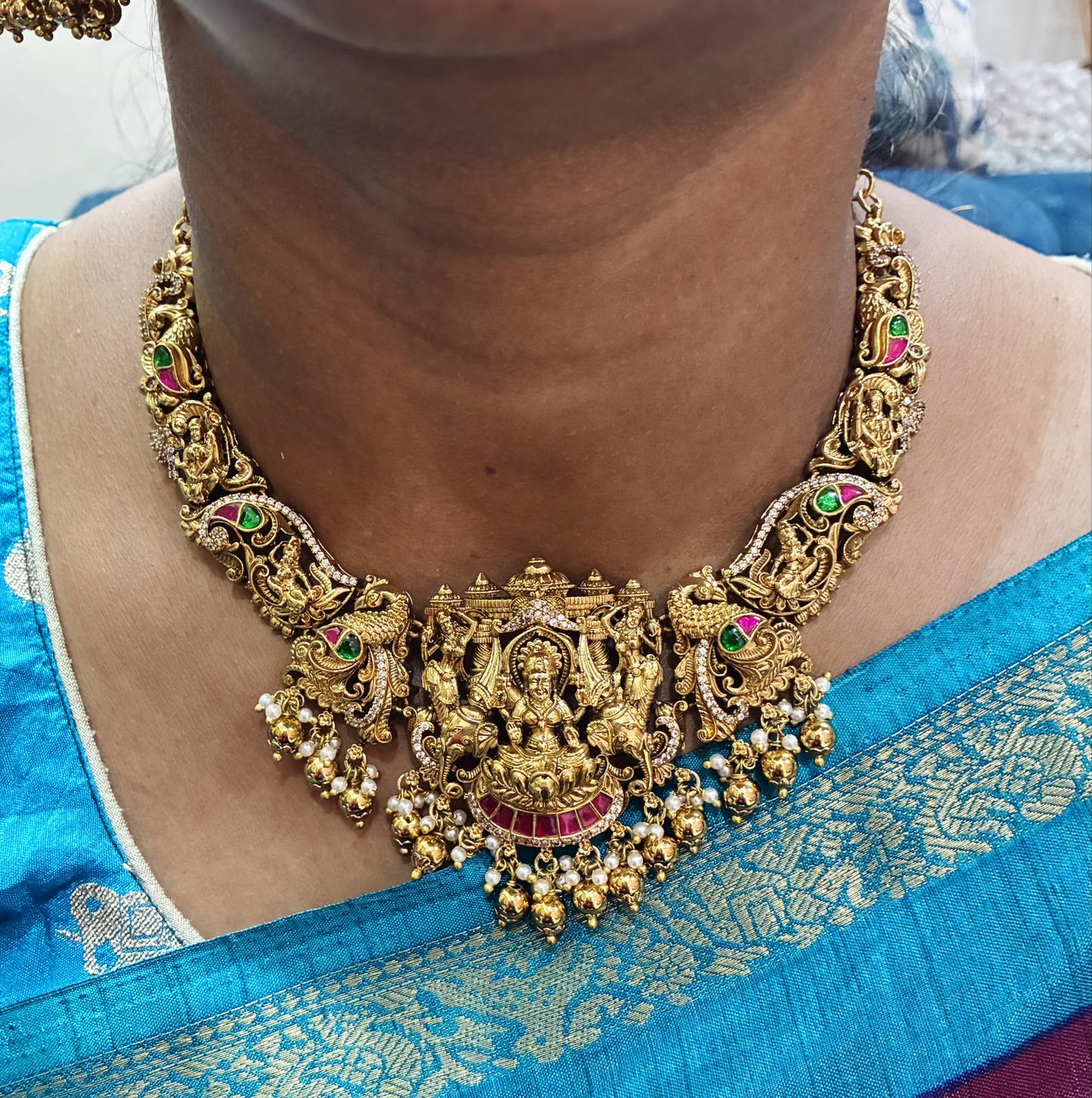 Gold-plated temple style Lakshmi motif Nakshi necklace set