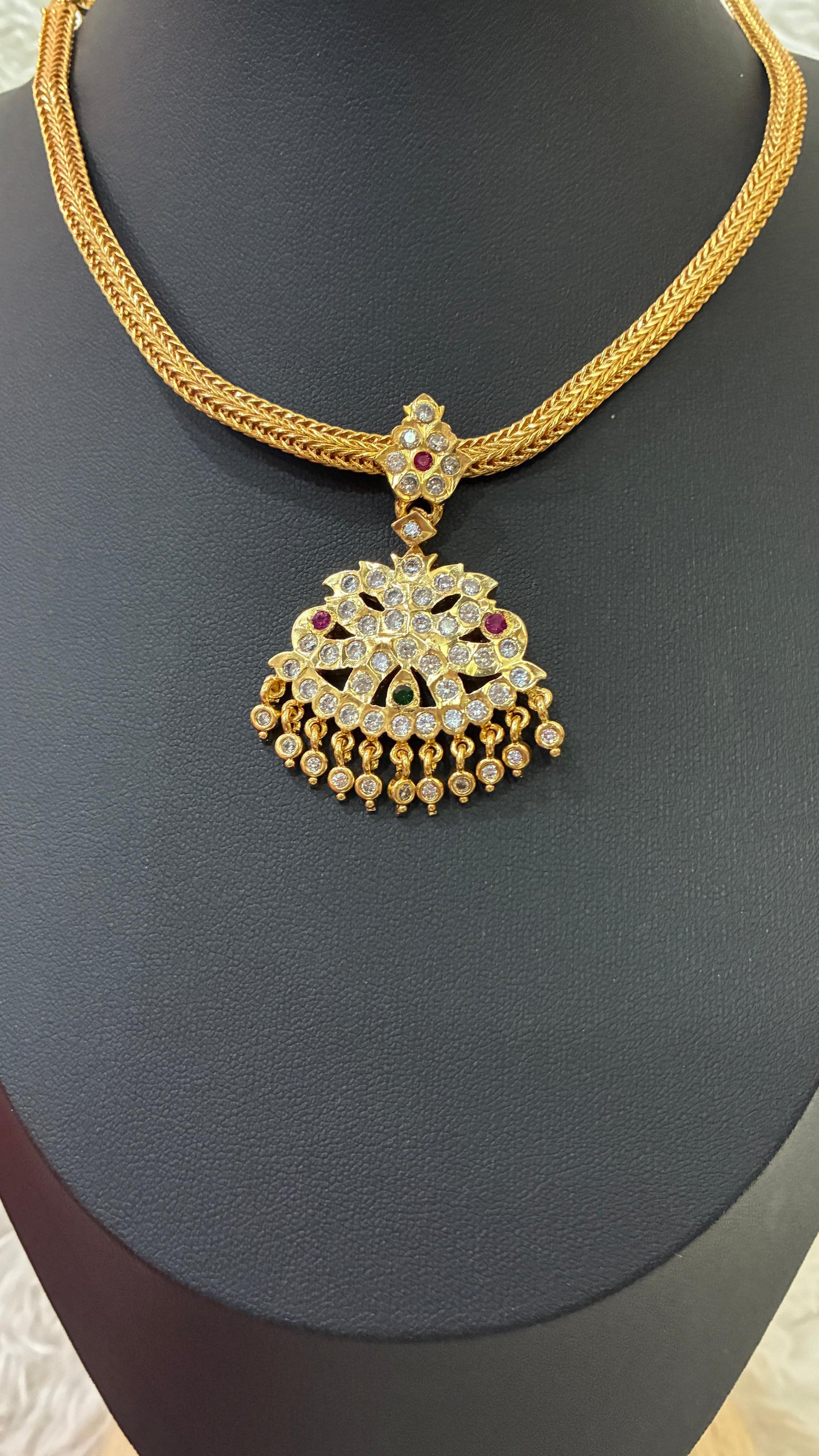 Traditional Micro Gold Plated Nanu with elegant stonned floral design